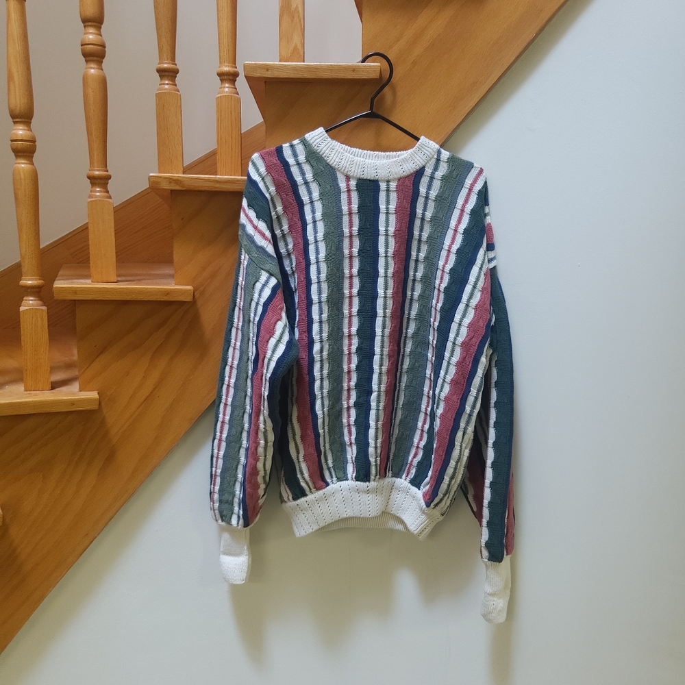 💚 2/$35 NWOT Tabi cream sweater with green blue red stripes sweater